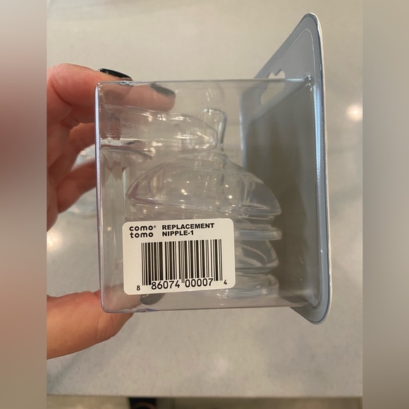 3 slow flow coming tomo bottle nipples NWT - Picture 4 of 5